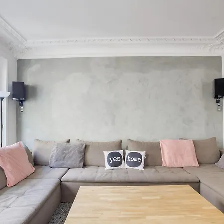 Outstanding Near Champs-elysees By Guestready * Paris